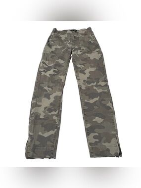 Kut From The Kloth Reese Size 2 Ankle Straight Army Green Camo Jeans Zip Cuffs